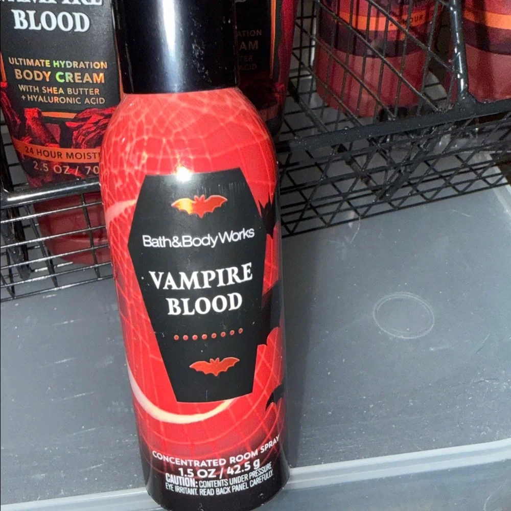 10 pieces- Bath & Body Works Vampire Blood Collection.